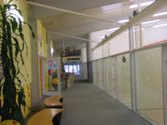 Fitnessanlage mit Tennishalle